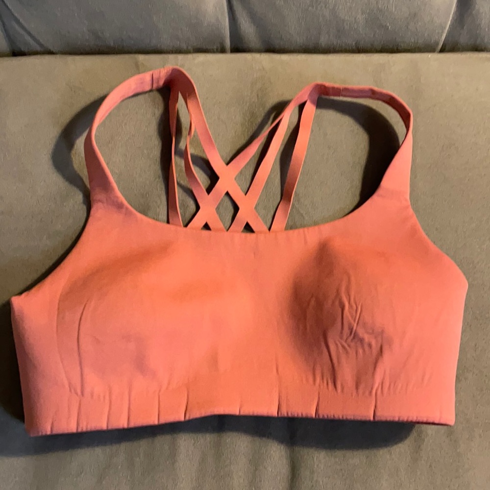 Lululemon - Sports Bra